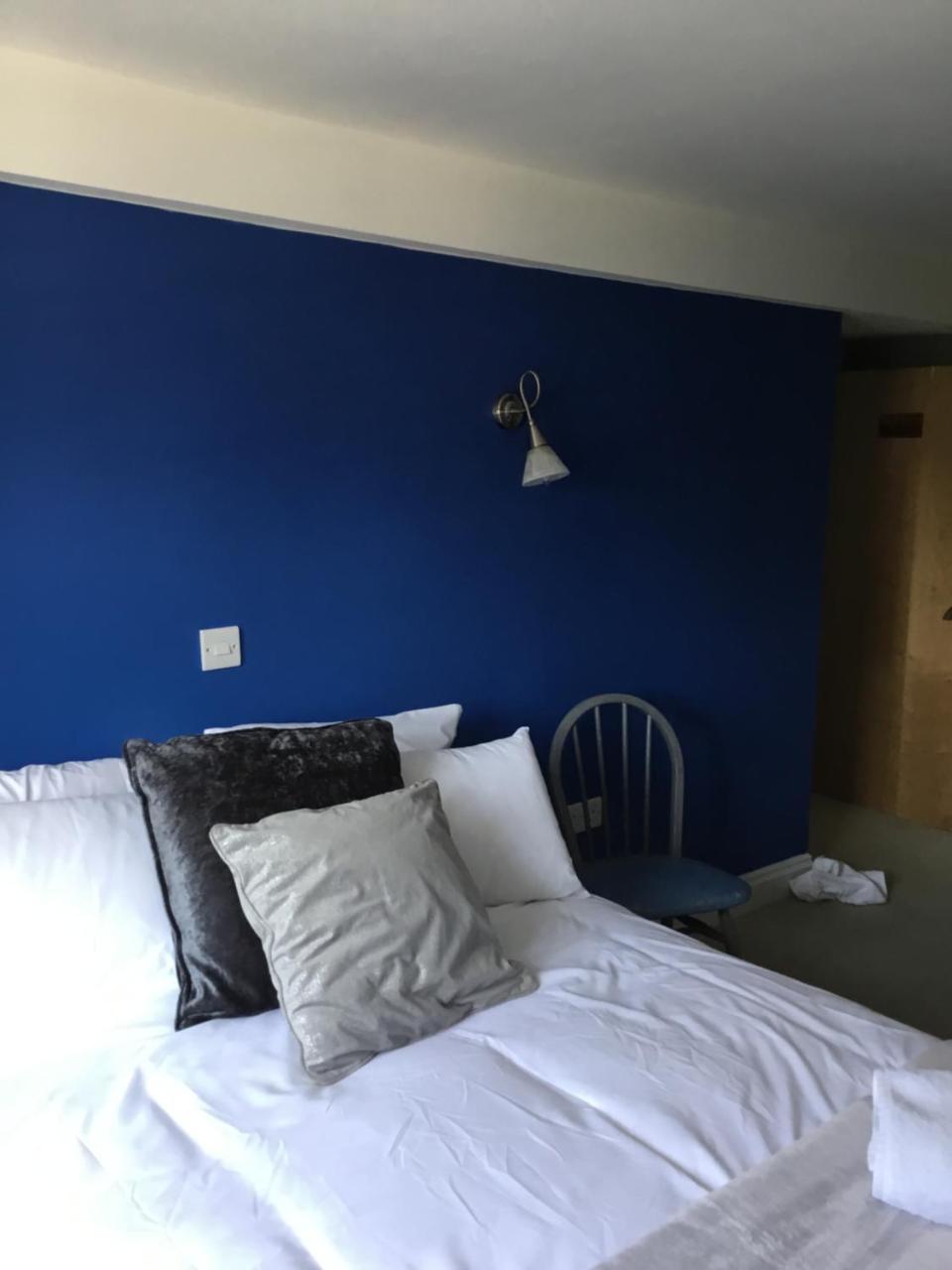 The Carriers Hotel Warminster Esterno foto