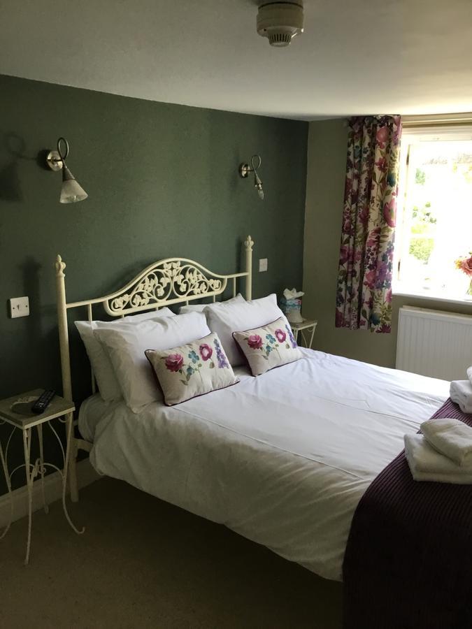 The Carriers Hotel Warminster Esterno foto
